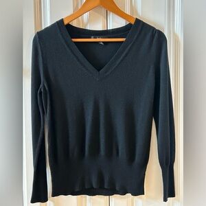 PL Mossimo black v-neck sweater